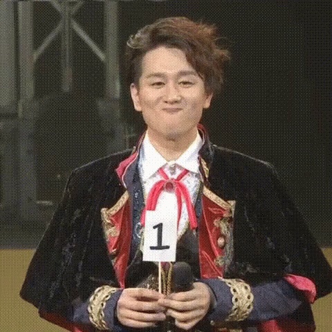 1 Judge On The Show GIF