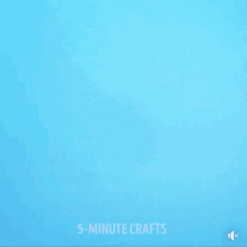 5 Minutes Craft Pink Fluffy Unicorns Dancing On Rainbows GIF