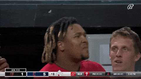 A Baseball Game Is Being Played Between The Chicago Cubs And The San Francisco Giants GIF