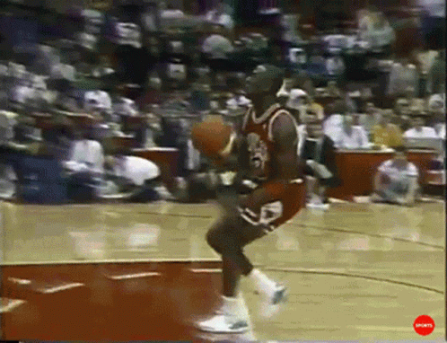 A Basketball Player In A Red Jersey With The Number 5 On It GIF