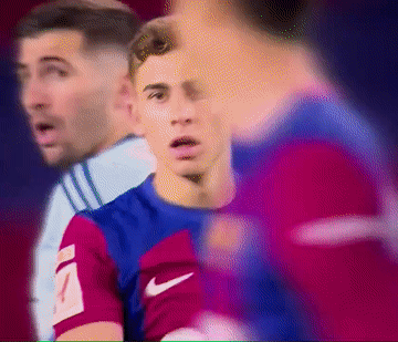 A Blurry Picture Of A Soccer Player Wearing A Nike Jersey GIF
