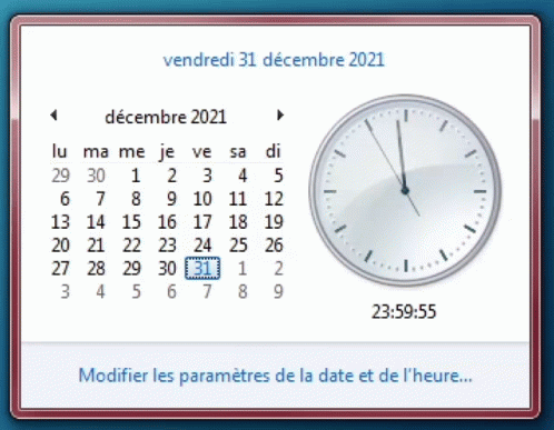 A Calendar Displays The Date Of December 31St 2021 GIF