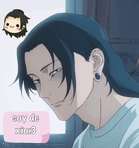 A Close Up Of A Person 'S Face Next To A Sign That Says Soy De Xio : 3 GIF