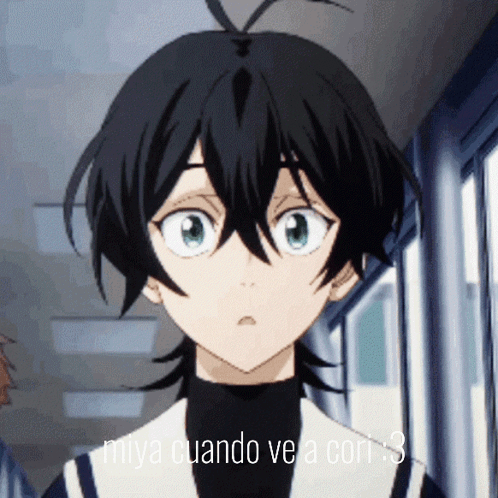 A Close Up Of A Person 'S Face With A Caption That Says Miya Cuando Ve A Cori GIF