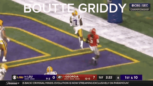 a football game between lsu and georgia is being played on cbs