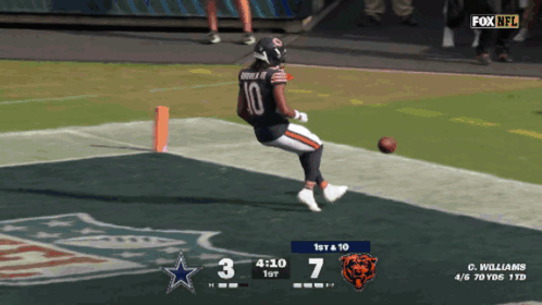 a football game between the bears and the cowboys on fox nfl