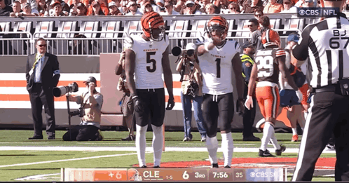 a football game is being broadcasted on cbs