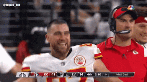 a football game is being played between the kansas city chiefs and the washington redskins