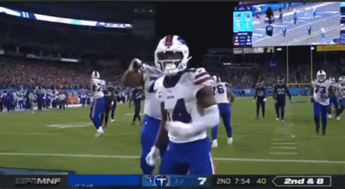 A Football Game Is Being Played On Espn And The Score Is 7 To 7 GIF