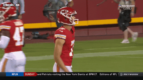 a football game is being shown on network live