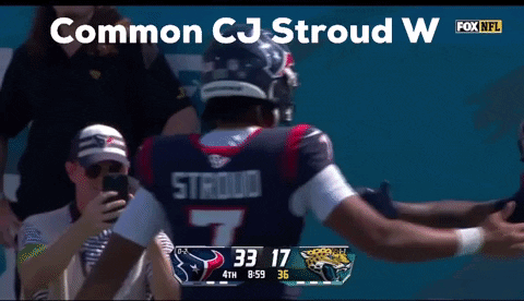 A Football Player With The Name Stroud On The Back GIF