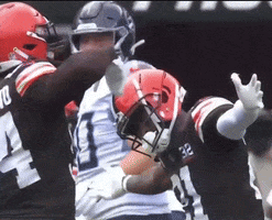A Football Player With The Number 18 On His Back GIF
