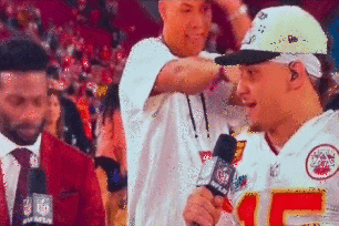 A Football Player With The Number 5 On His Jersey GIF