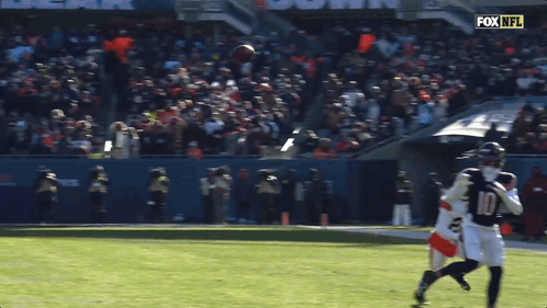 a fox nfl broadcast of a football game between the bears and cleveland browns