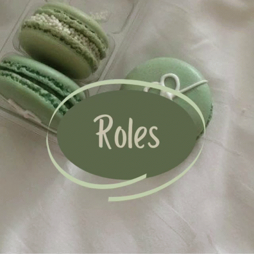 A Green Circle With The Word Roles In It GIF