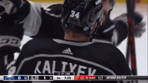 a hockey player with the number 34 on his jersey