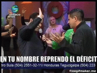 A Man Holding A Microphone With The Words En Tu Nombre Reprendo El Deficit In The Corner GIF