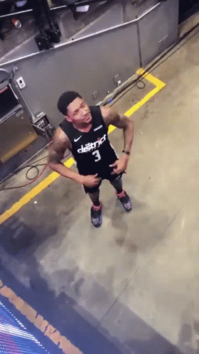 A Man In A Washington D.c. Jersey With The Number 3 GIF