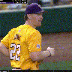 Man Wearing Yellow Jersey Number 22 GIF
