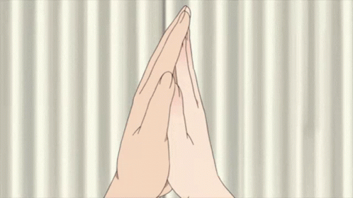 A Person 'S Hands Are Holding A String In Their Hands GIF