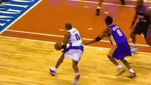 A Player With The Number 15 On Their Jersey GIF