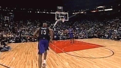 A Player With The Number 15 On Their Jersey GIF