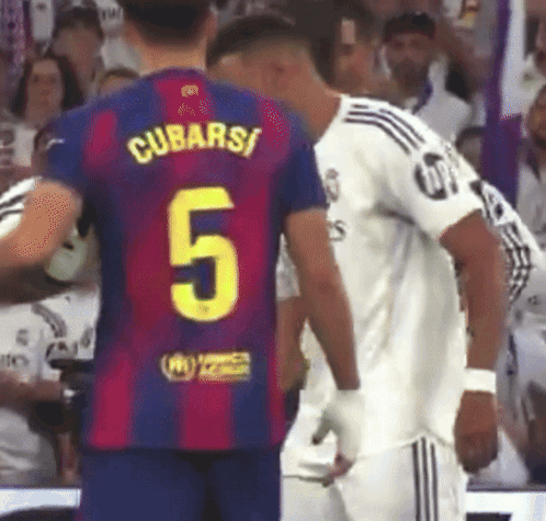 A Player With The Number 5 On Their Back GIF