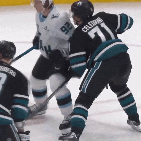A Player With The Number 71 On His Back GIF