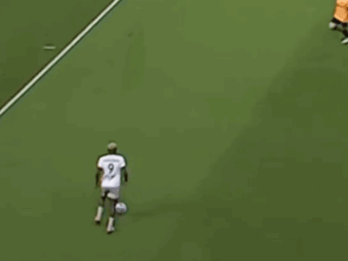 a player with the number 8 on their jersey