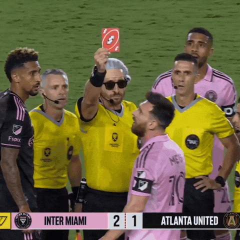 A Soccer Game Between Inter Miami And Atlanta United With The Score 21 To 21 GIF