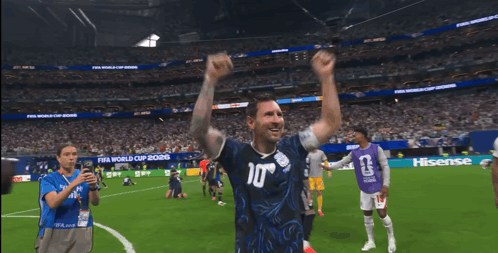 A Soccer Player Wearing A Number 17 Jersey Celebrates On The Field GIF