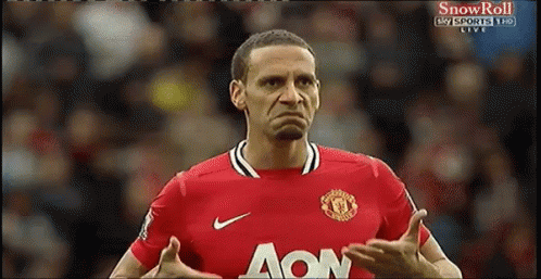 A Soccer Player Wearing A Red Jersey With Aon On It GIF