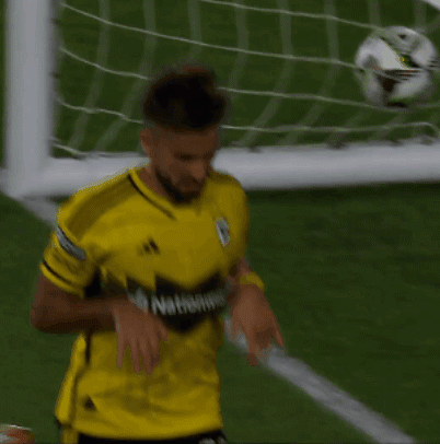 A Soccer Player Wearing A Yellow Jersey That Says Nationalwide GIF
