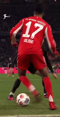 A Soccer Player With The Number 17 On His Back GIF