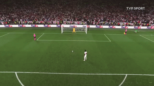 A Soccer Player With The Number 25 On The Back Of His Shirt GIF