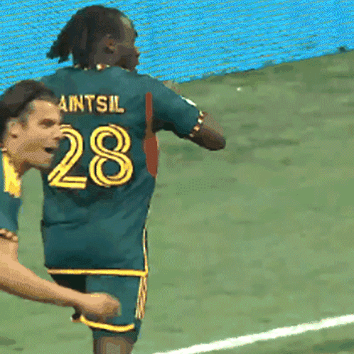A Soccer Player With The Number 8 On His Jersey GIF