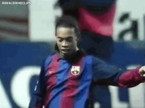 A Soccer Player With The Word Ronaldinho On The Bottom GIF