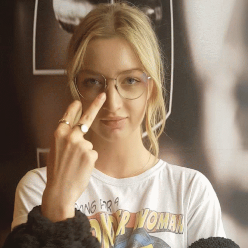 A Woman Wearing Glasses And A T-Shirt That Says King For A Dirty Woman GIF