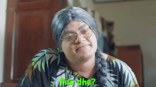 A Woman Wearing Glasses And A Wig Says Piso The ? GIF