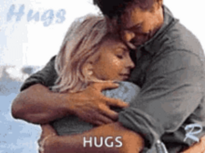 Abrazos Couple Hugging Tightly GIF