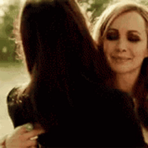 Abrazos Women Hugging Each Other GIF