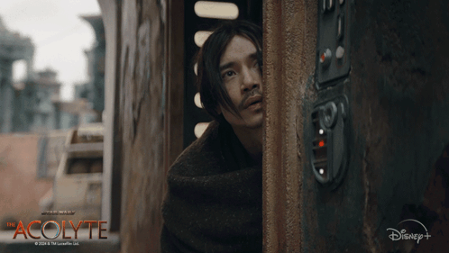 Acolyte Qimir Looking For Someone GIF