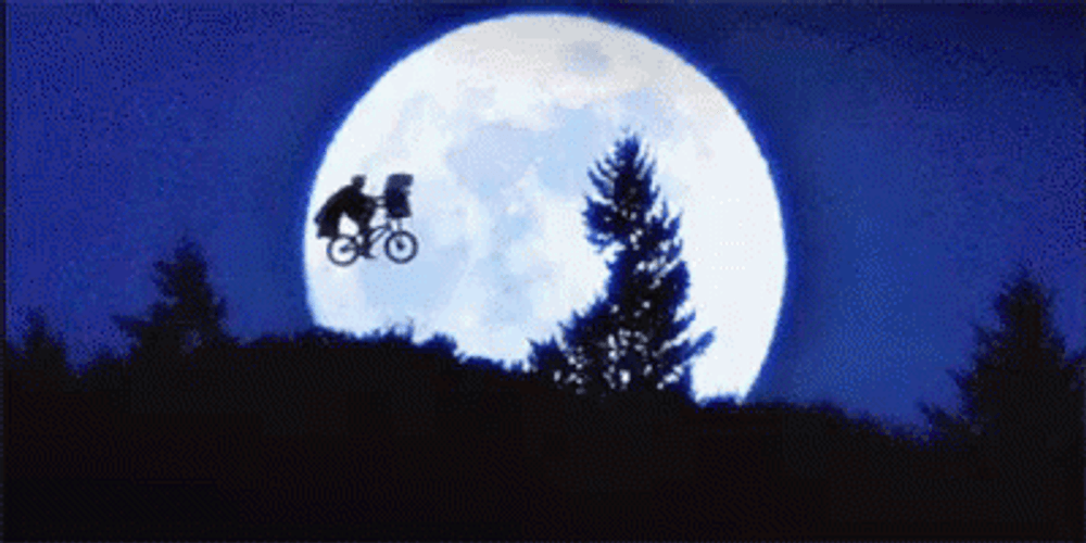 Across The Moon Et GIF