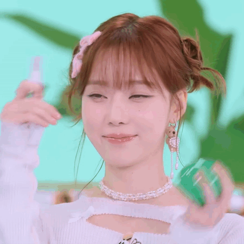 Aespa Winter Covering Ears Not Listening GIF