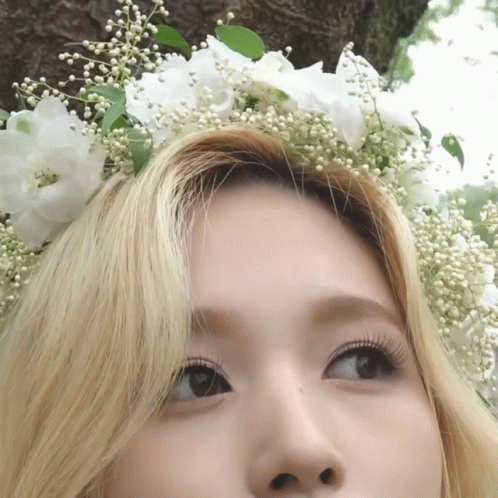 Aesthetic Korean Yellow Slideshow GIF