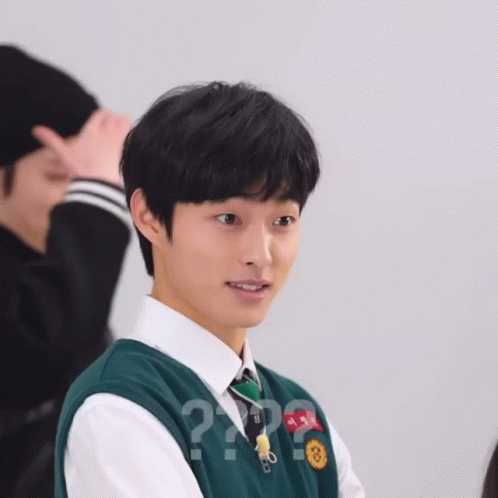 All Of Us Are Dead Cheong San Laughing GIF