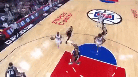Alley Oop Dunk Deandre Jordan GIF