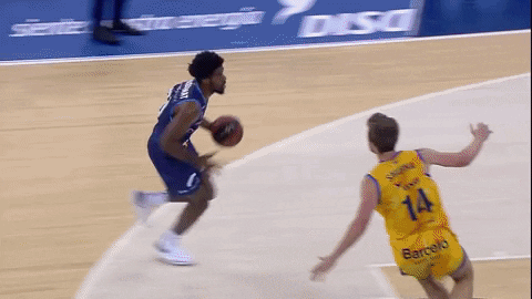 Alley Oop Flying Liga Endesa GIF