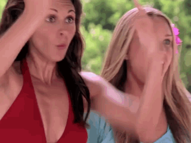 Amanda Bynes Shouting Out GIF