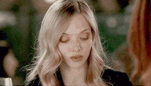 Amanda Seyfried Chloe Film GIF